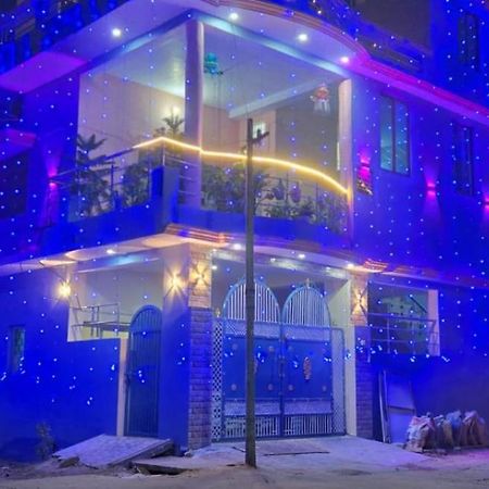 Privyrooms Gorakhpur Bagian luar foto